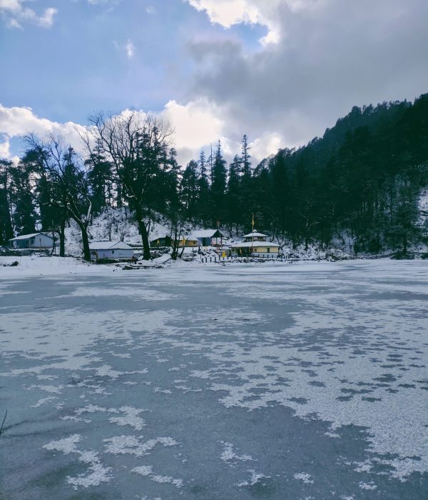 module: a;
hw-remosaic: 0;
touch: (0.6101852, 0.6101852);
modeInfo: ;
sceneMode: Night;
cct_value: 5843;
AI_Scene: (-1, -1);
aec_lux: 120.39899;
hist255: 0.0;
hist252~255: 0.0;
hist0~25: 0.0;